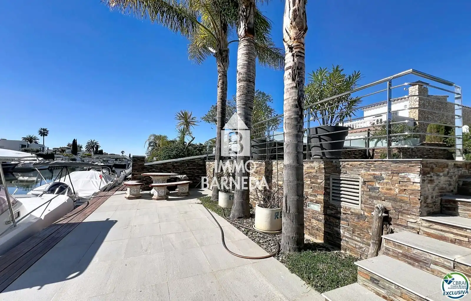 Terrace of Houses for sale in Empuriabrava  with Air Conditioner, Terrace and Swimming Pool
