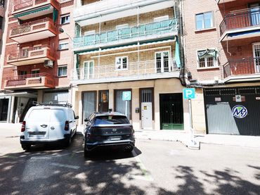 Local comercial en venta en Usera