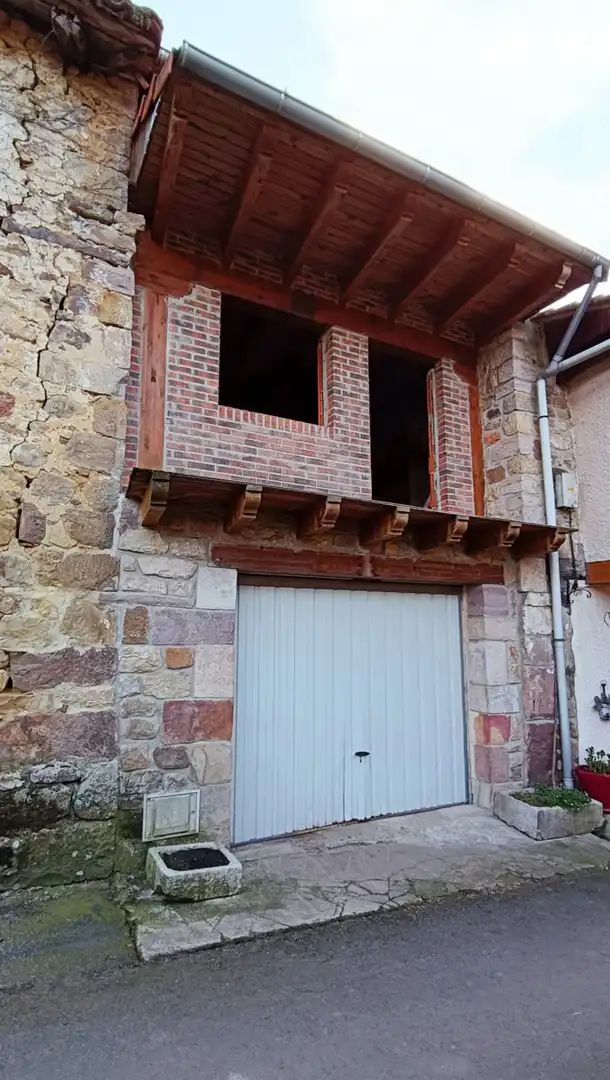 Vista exterior de Casa adosada en venta en Anievas