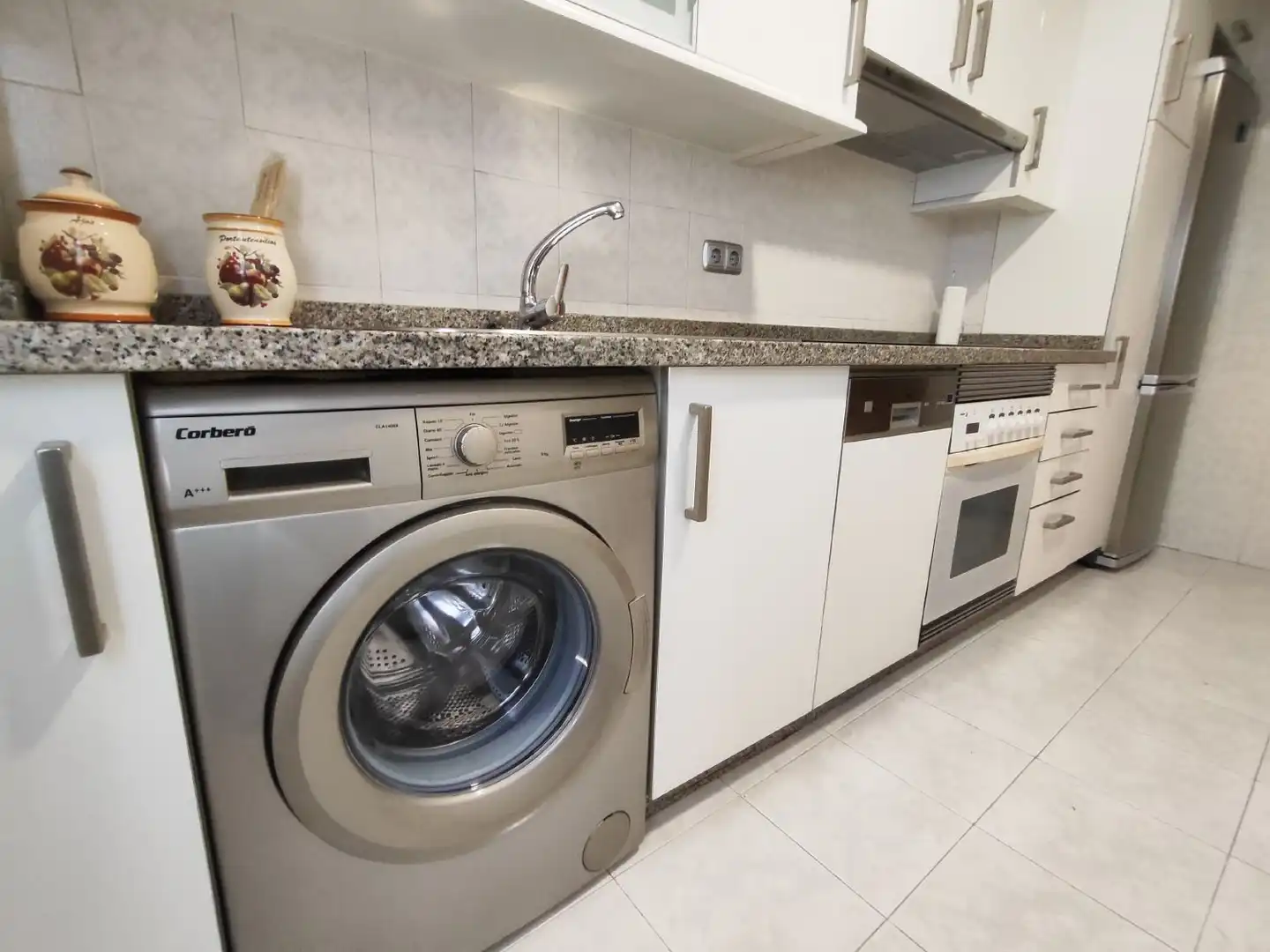 Cocina de Piso de alquiler en A Coruña Capital  con Calefacción y Amueblado