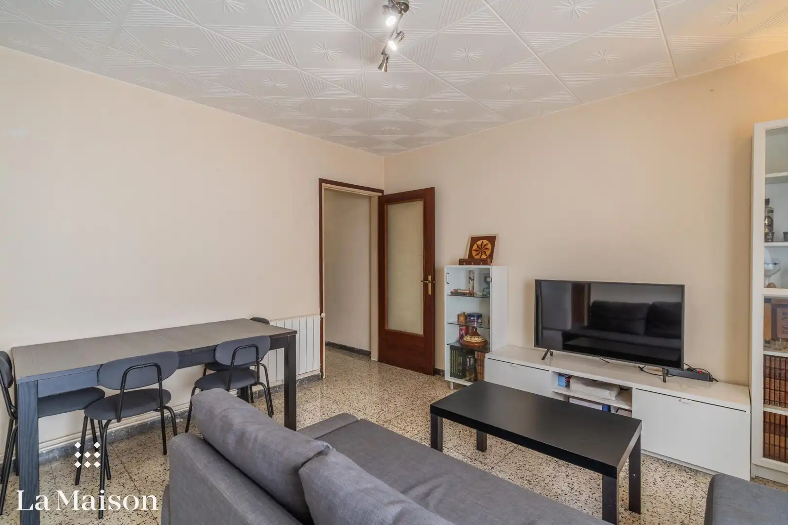 Sala de estar de Piso en venta en Mataró con Calefacción, Trastero y Amueblado