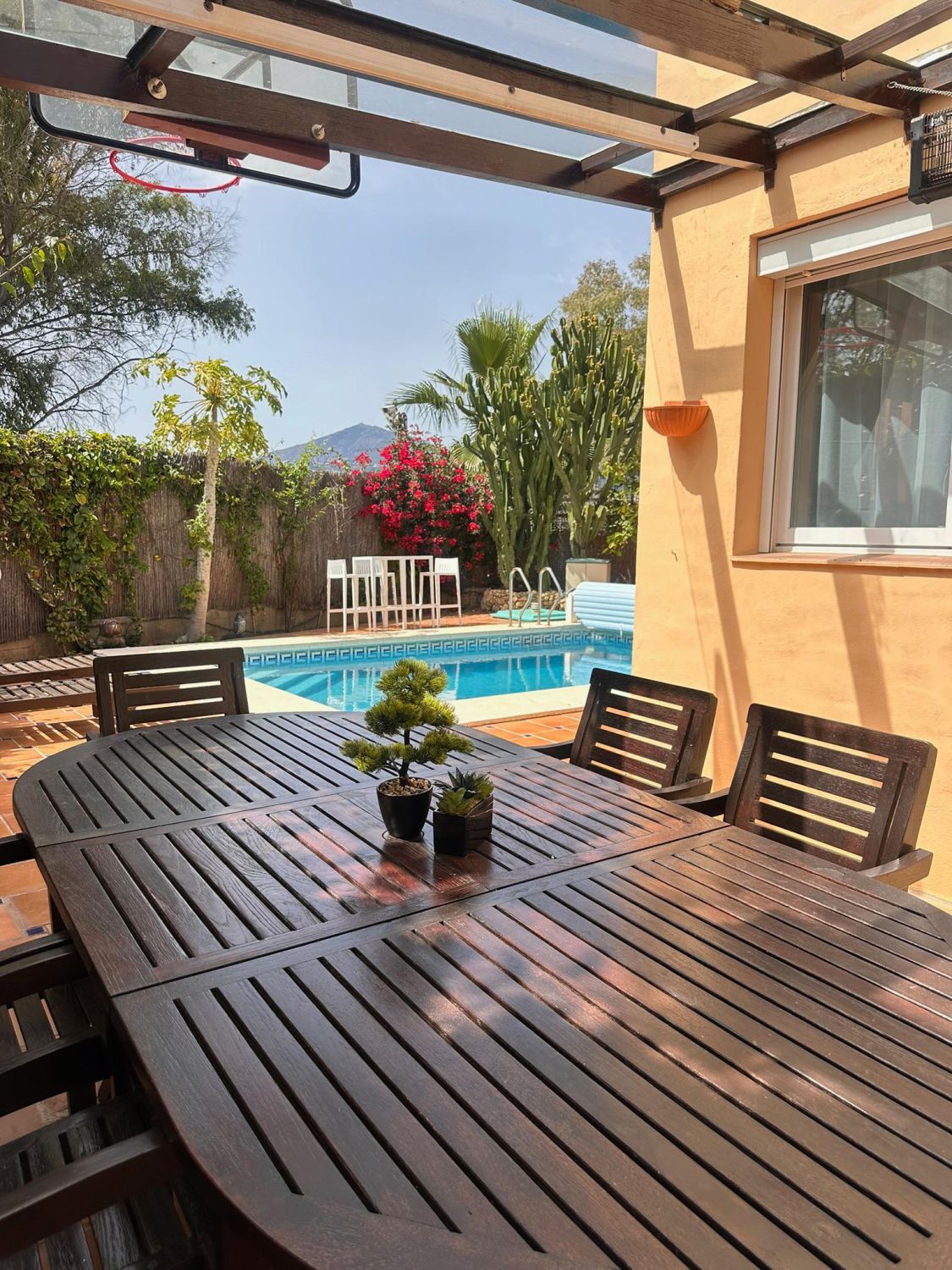 Jardí de Casa o xalet de lloguer en Marbella amb Aire condicionat, Jardí privat i Piscina