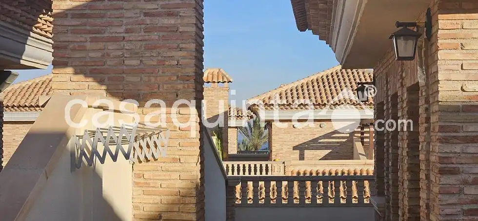 Jardí de Dúplex en venda en San Pedro del Pinatar amb Calefacció, Terrassa i Traster