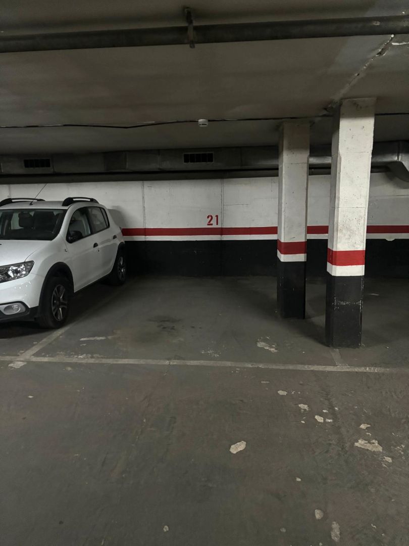 Garage to rent in Passeig Maragall, 239, El Guinardó, Horta - Guinardó