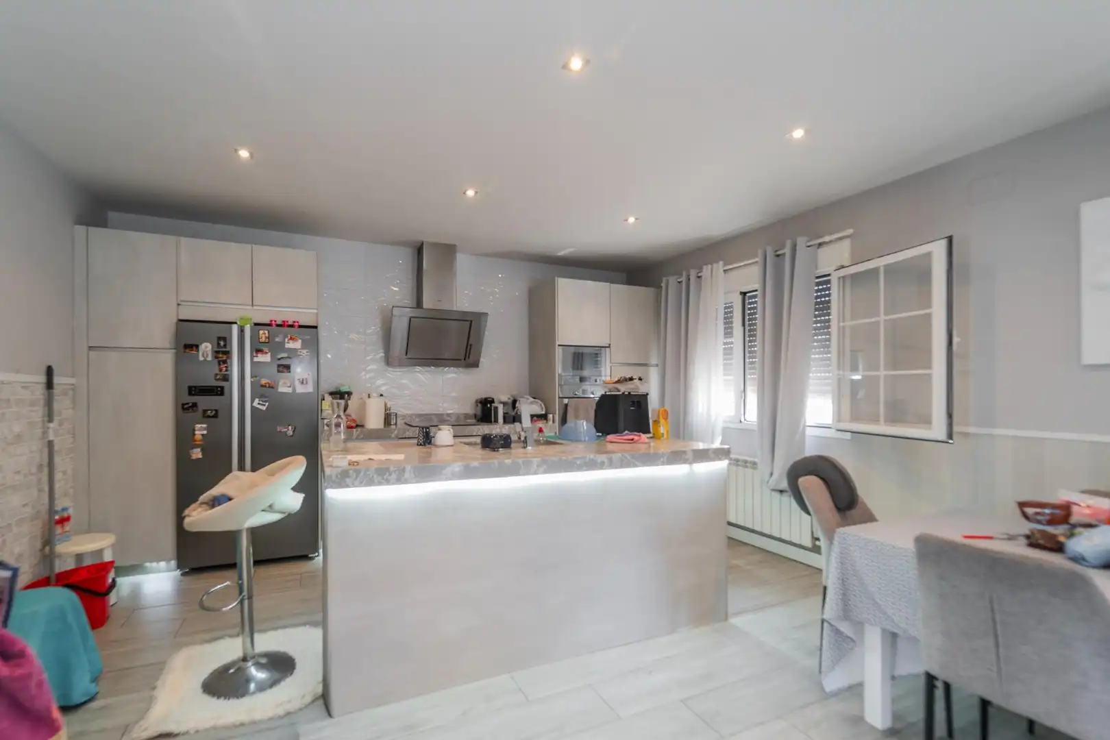 Cocina de Casa o chalet en venta en Olías del Rey con Aire acondicionado, Calefacción y Jardín privado