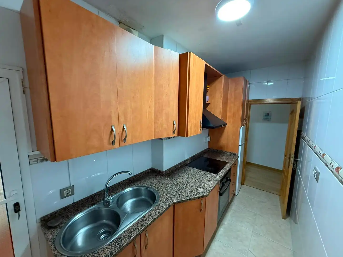 Cuina de Pis en venda en Almería amb Aire condicionat i Terrassa
