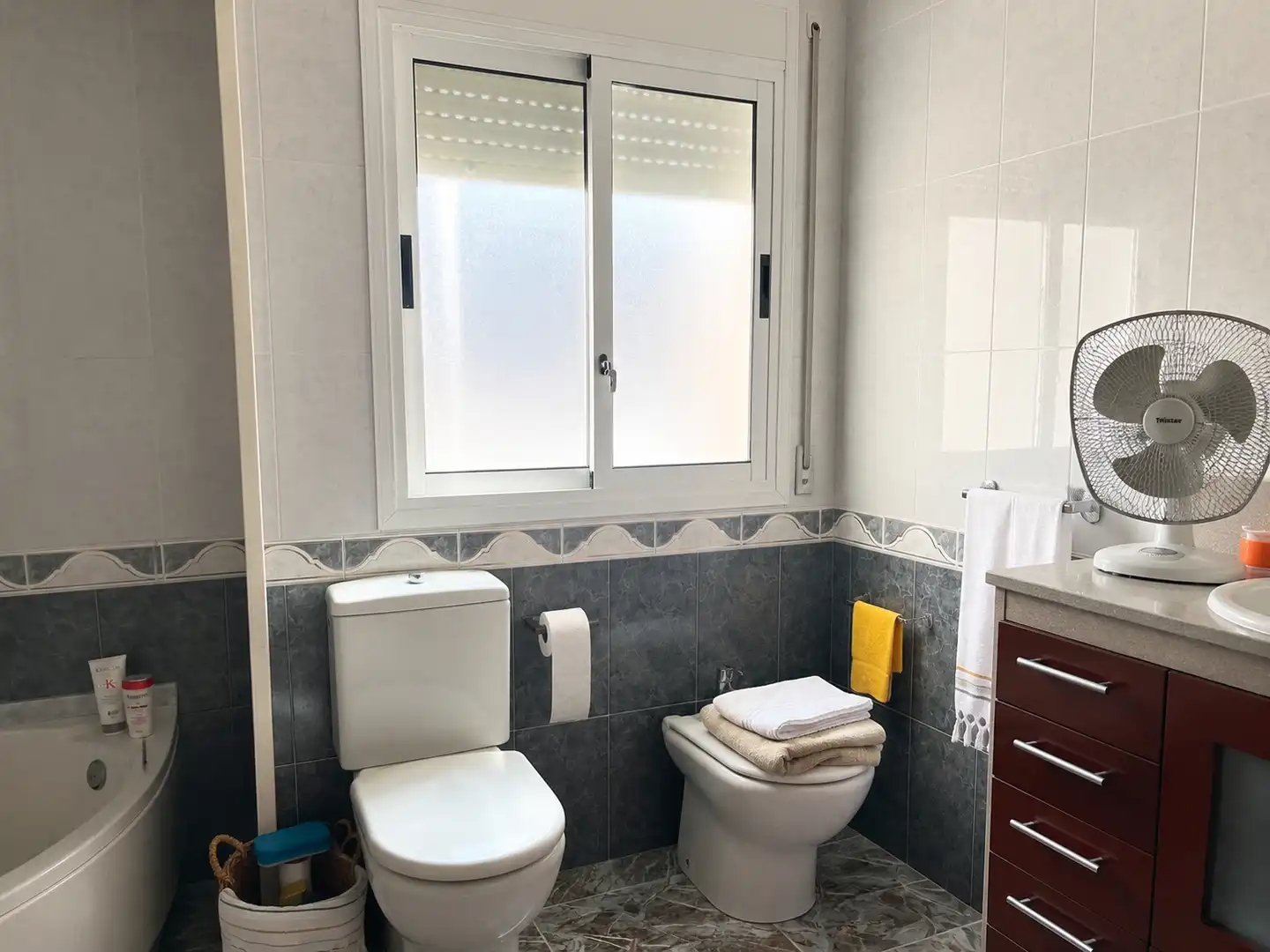 Baño de Casa o chalet en venta en Viladecans con Aire acondicionado, Calefacción y Terraza