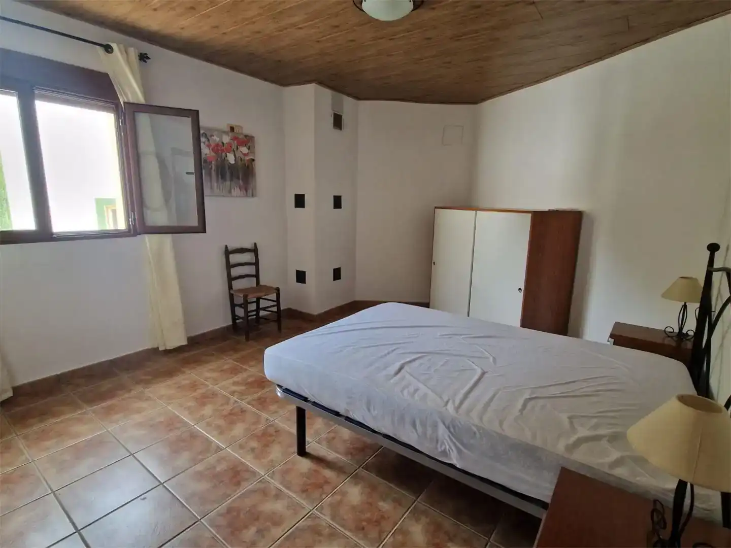 Dormitori de Casa o xalet en venda en Bogarra amb Aire condicionat i Balcó