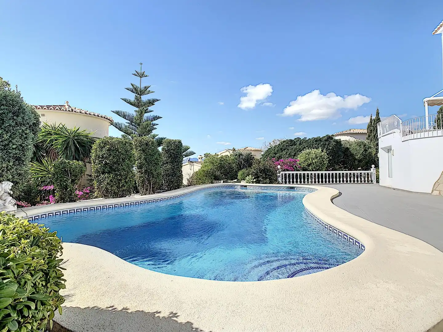 Chalet con piscina en venta en Cumbre del Sol, imagen 68