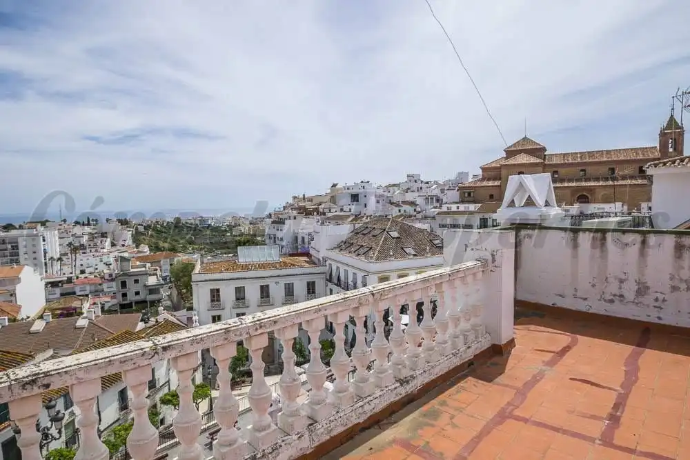 House with terrace for sale in Torrox Pueblo