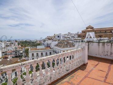 Casa amb balcó en venda a Torrox Pueblo