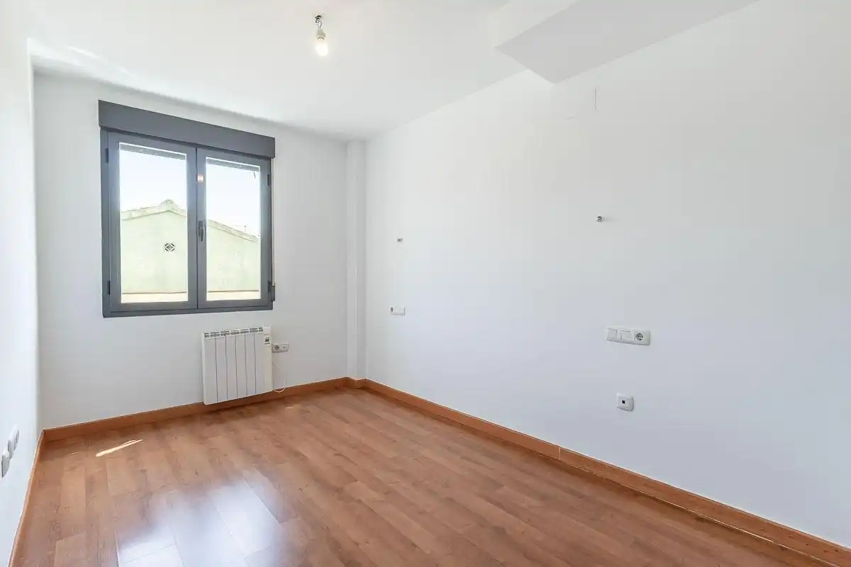 Habitación de Piso en venta en Armilla con Aire acondicionado y Balcón