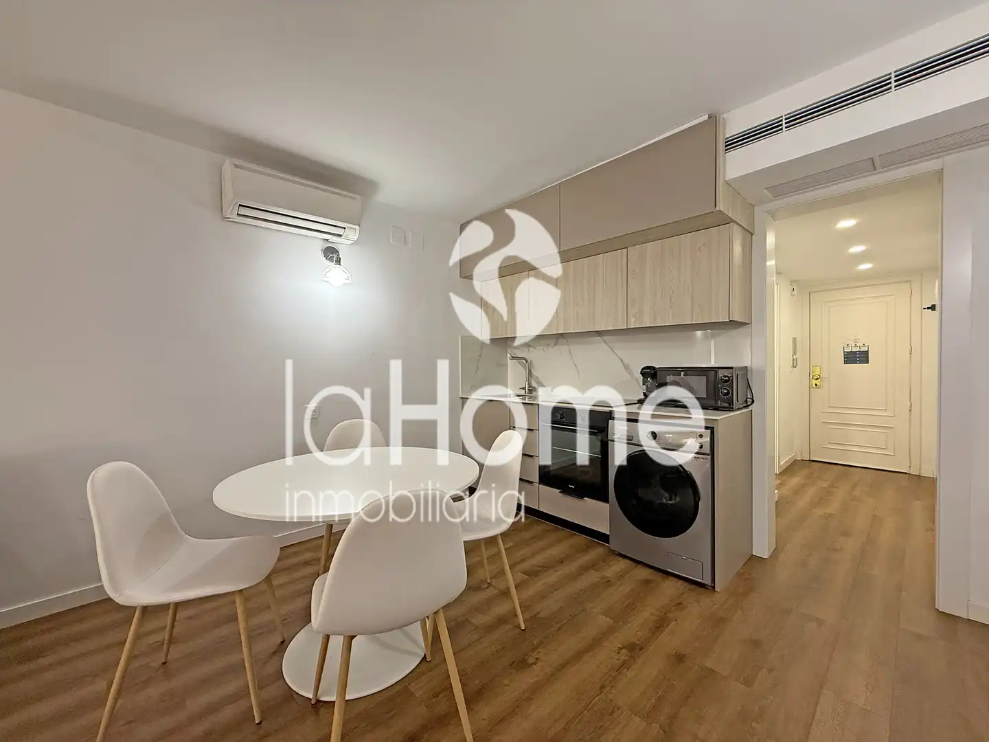 Exterior view of Lofts for sale in Valencia  with Air Conditioner, Parquet flooring and Furnished