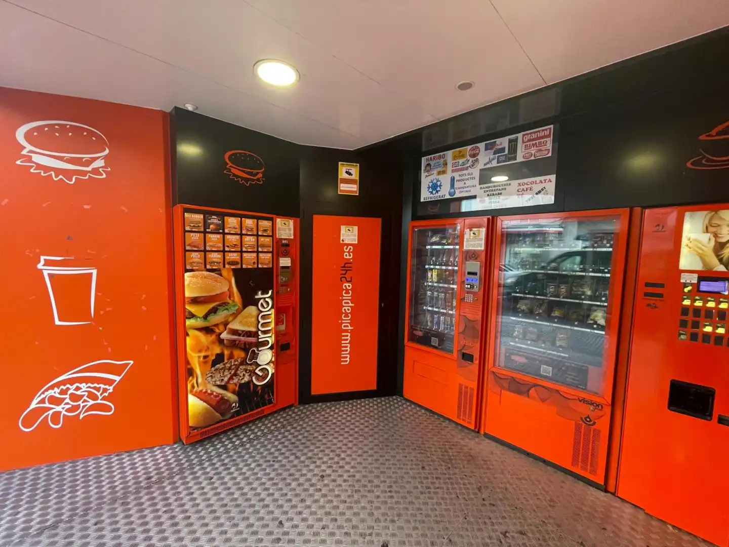 Local comercial en traspàs a de Ferrer i Busquets 38, imagen 4