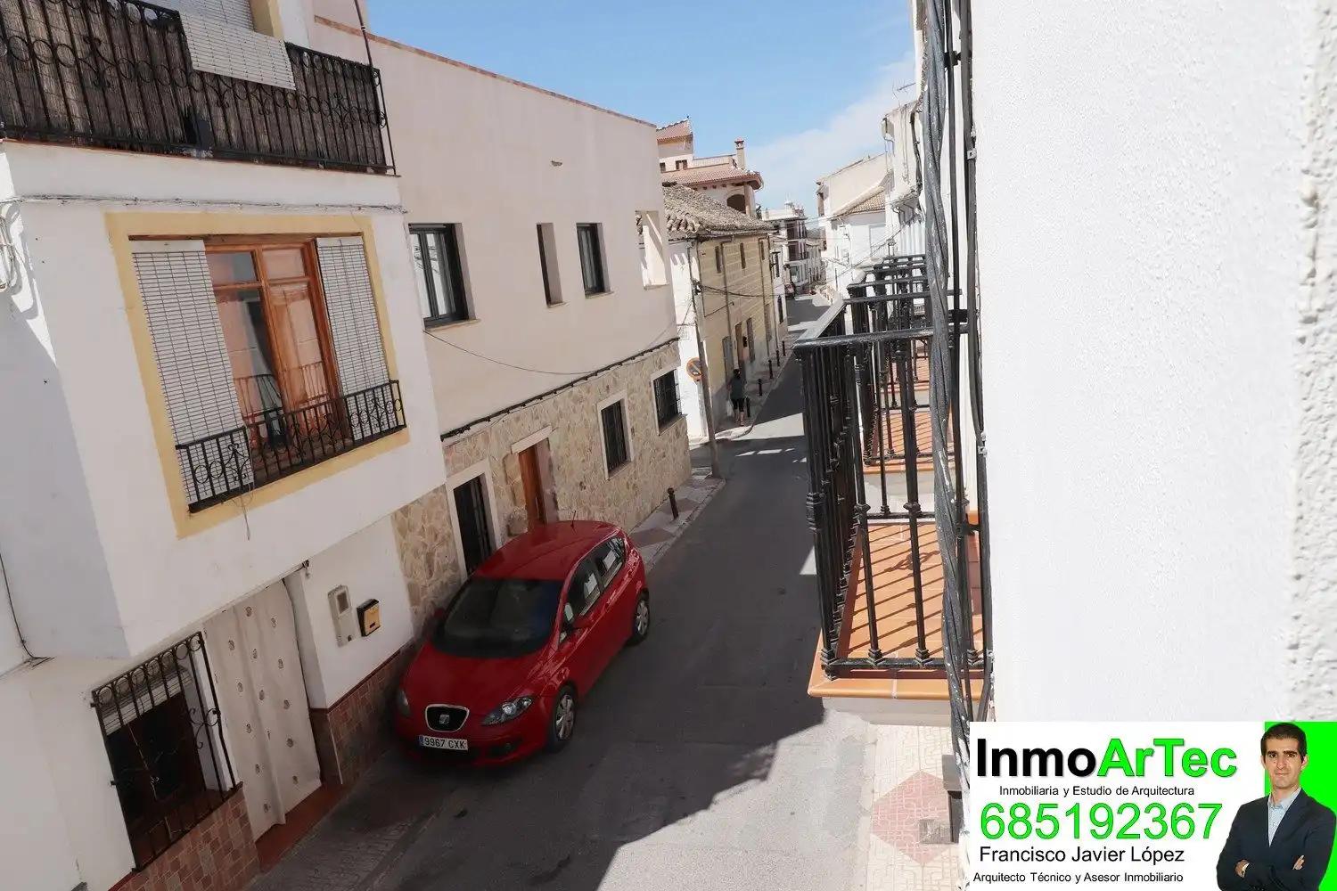 Vista exterior de Casa o xalet en venda en Íllora amb Terrassa, Traster i Balcó
