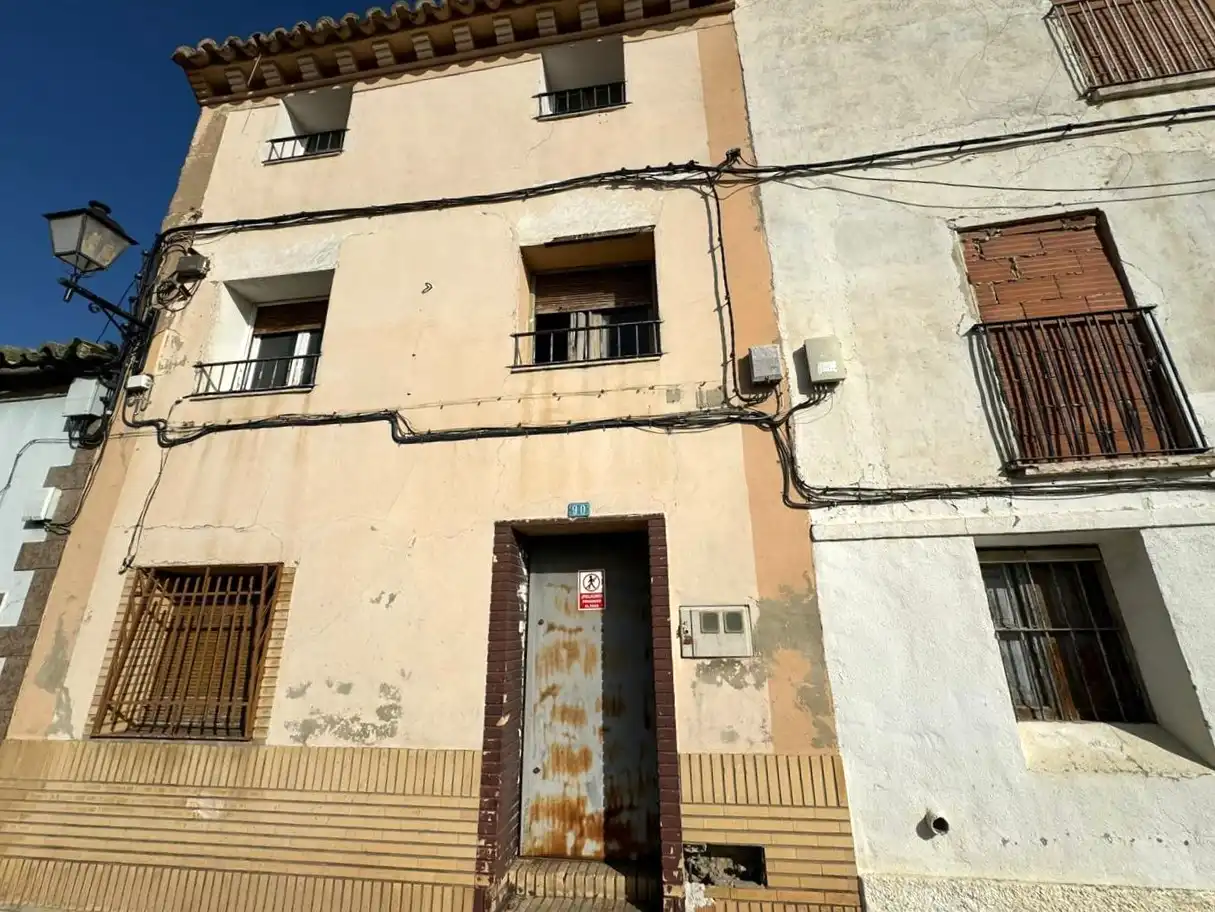 Vista exterior de Casa adosada en venta en Gallur con Balcón