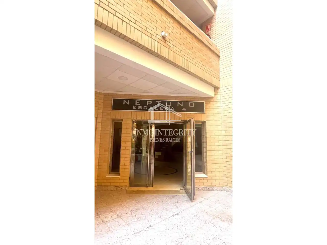 Vista exterior de Apartamento en venta en Oropesa del Mar / Orpesa con Aire acondicionado, Terraza y Trastero