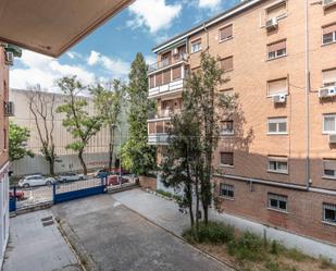 Vista exterior de Pis en venda en  Madrid Capital amb Calefacció i Traster