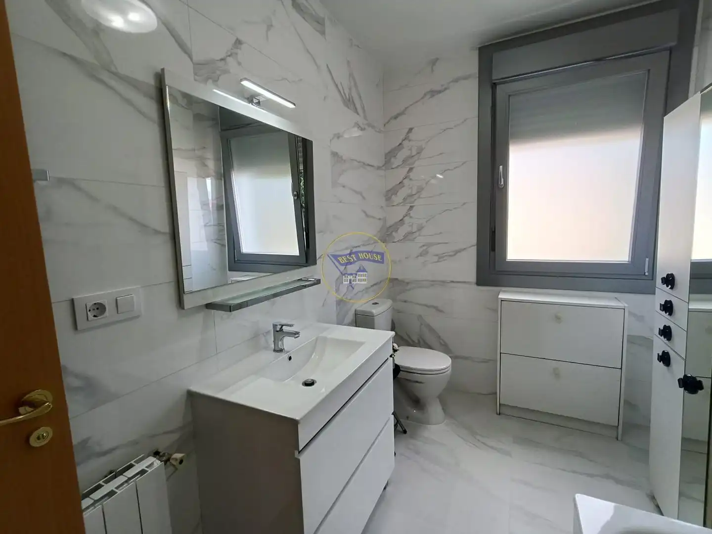 Baño de Casa o chalet en venta en Vigo  con Trastero, Amueblado y Balcón