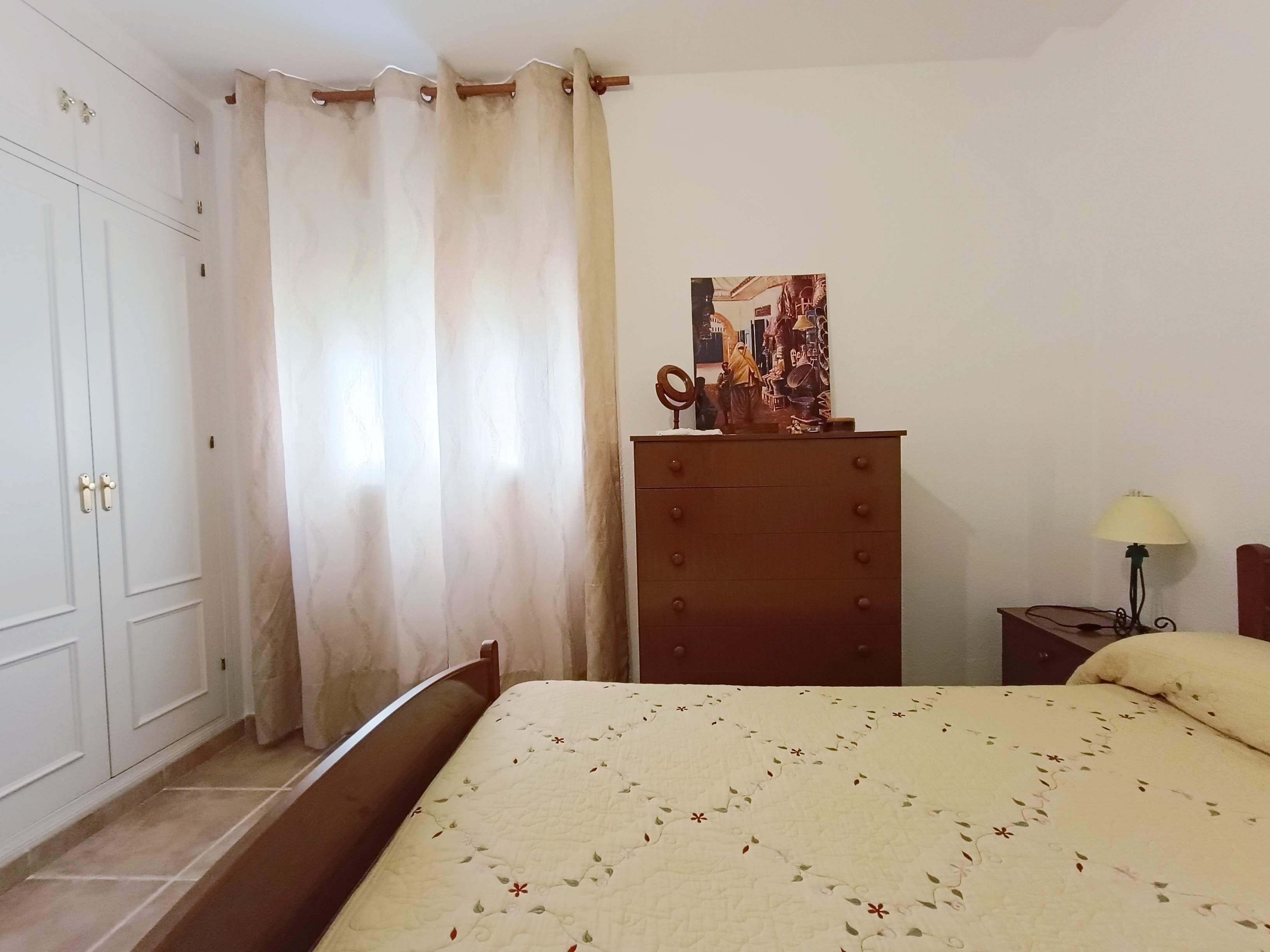 Flat to share in Calle Calle de Dávila Bertoli, Loma de los Riscos