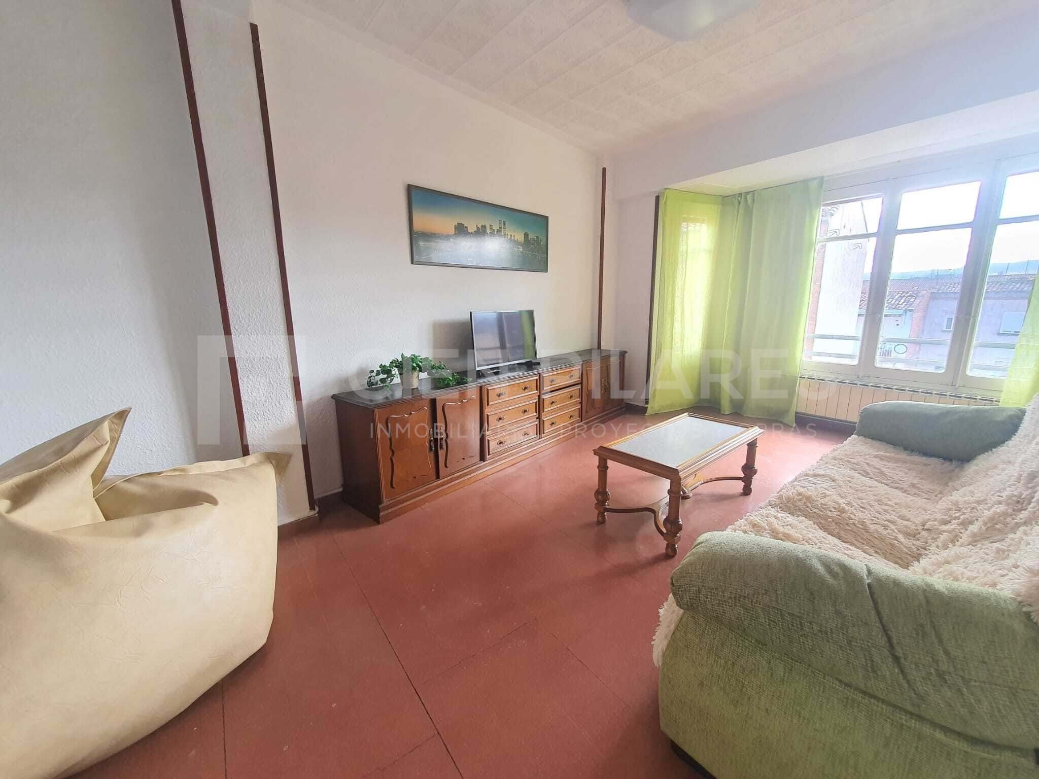 Living room of Flat for rent in Arnedo  with Heating, Terrace and Furnished