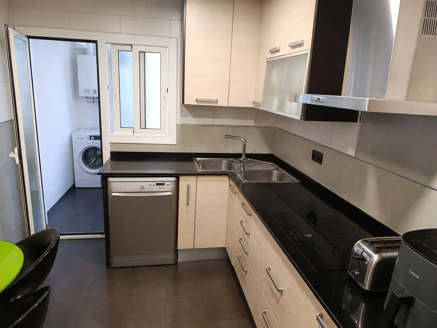 Kitchen of Flat for sale in Badalona  with Air Conditioner and Balcony