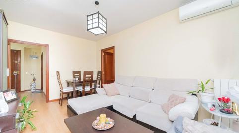 Foto 3 de Pis en venda a Calle de Cuenca, Villayuventus - Renfe, Madrid