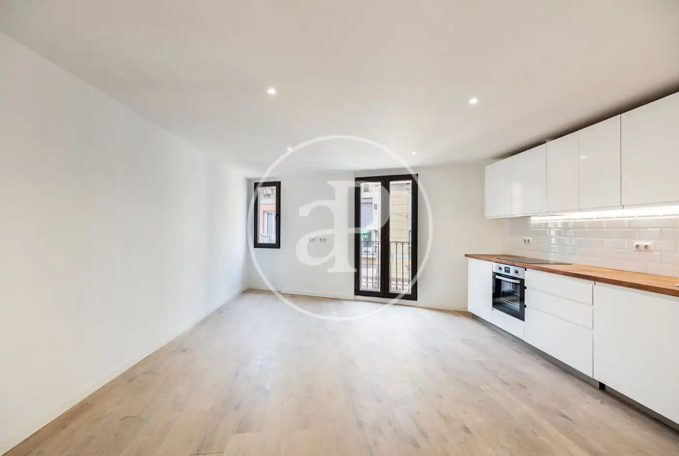 Sala de estar de Piso en venta en Barcelona con Aire acondicionado, Calefacción y Balcón