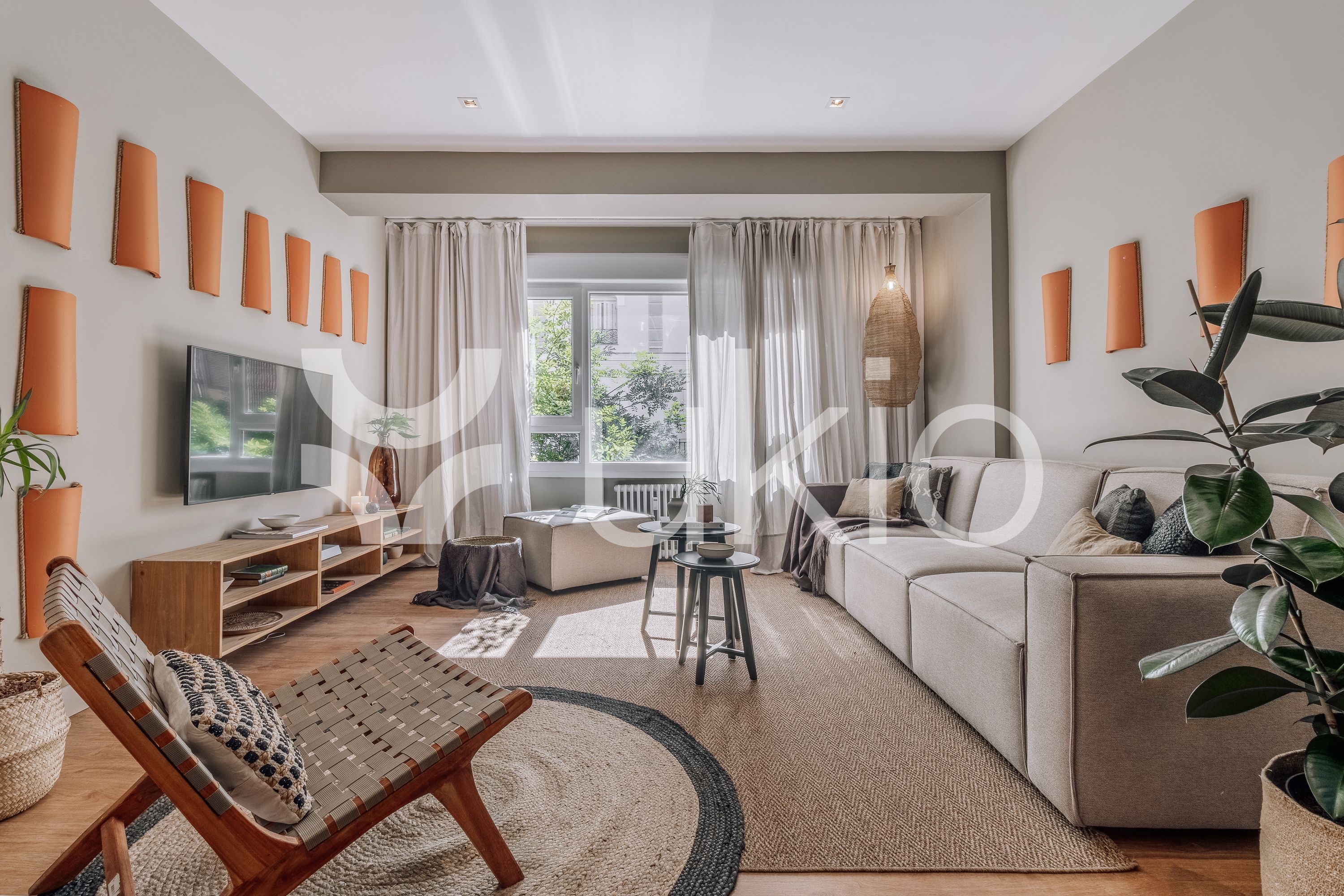 Sala de estar de Apartamento de alquiler en  Madrid Capital con Aire acondicionado, Calefacción y Amueblado