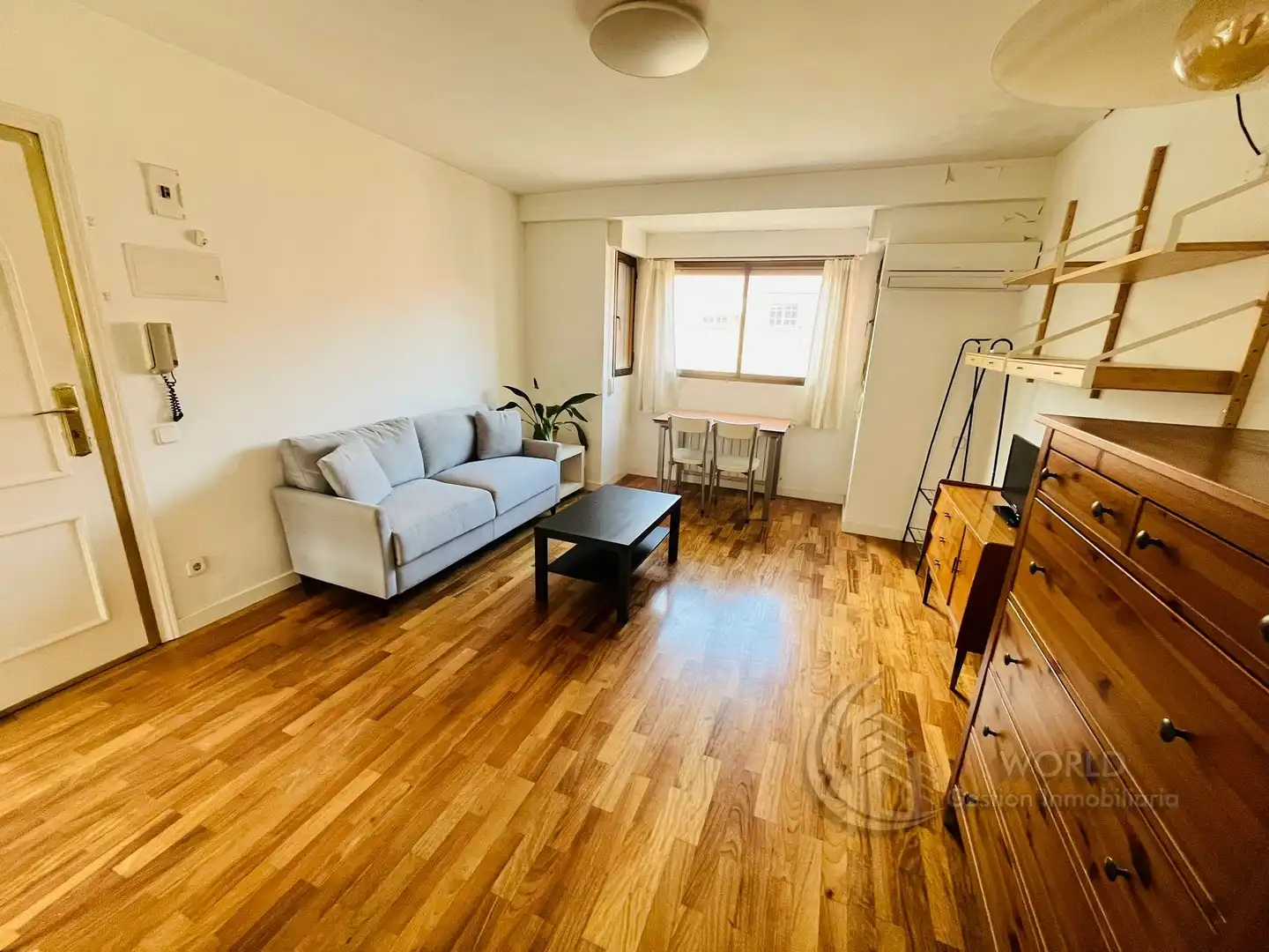 Living room of Attic for rent in Madrid  with Air Conditioner, Heating and Terrace