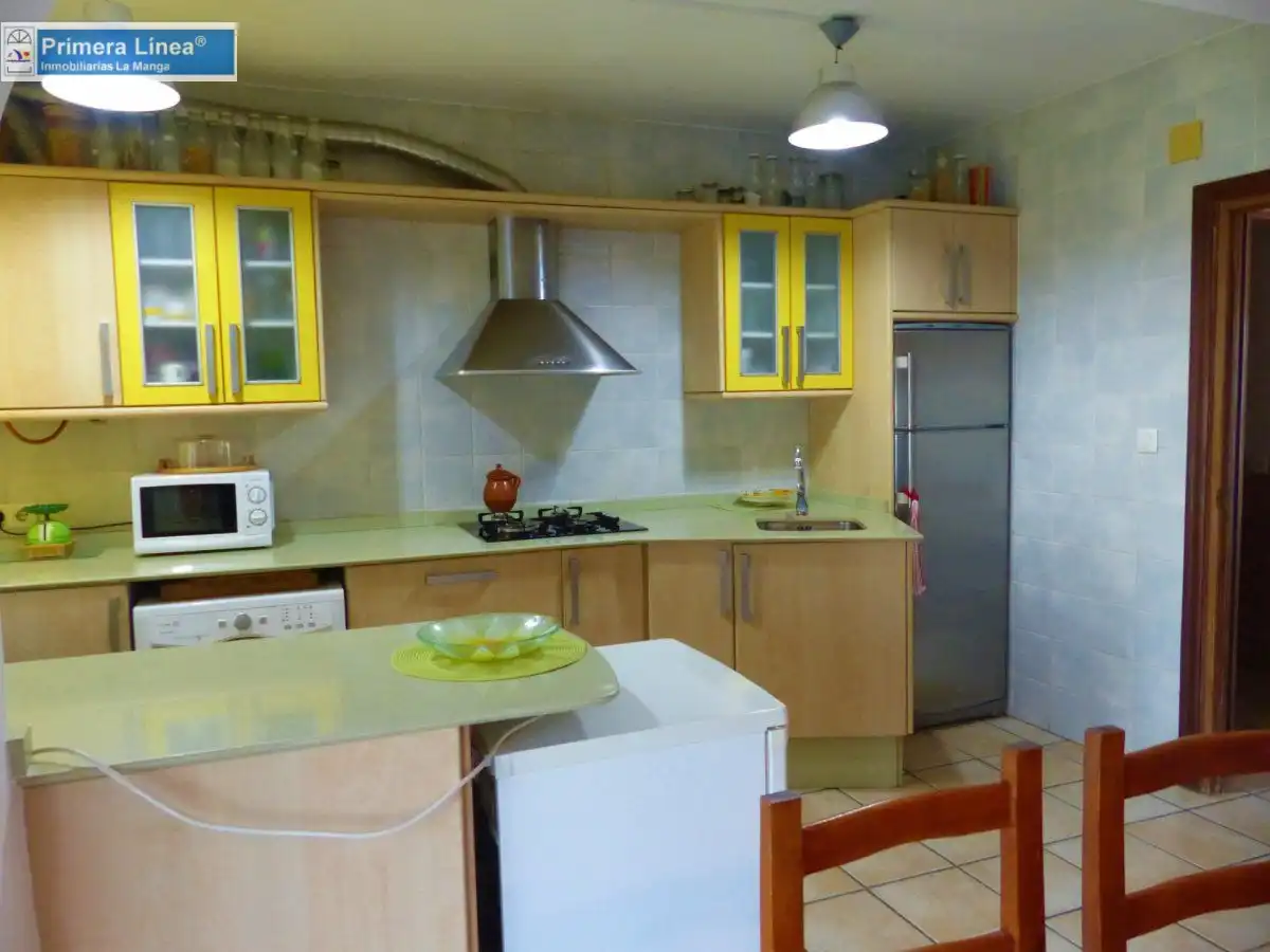 Cocina de Casa adosada en venta en Cartagena con Jardín privado, Trastero y Amueblado