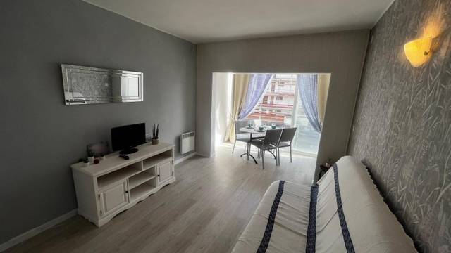 Estudio en Venta en  DE LA CALA ROSTELLA en Salatar