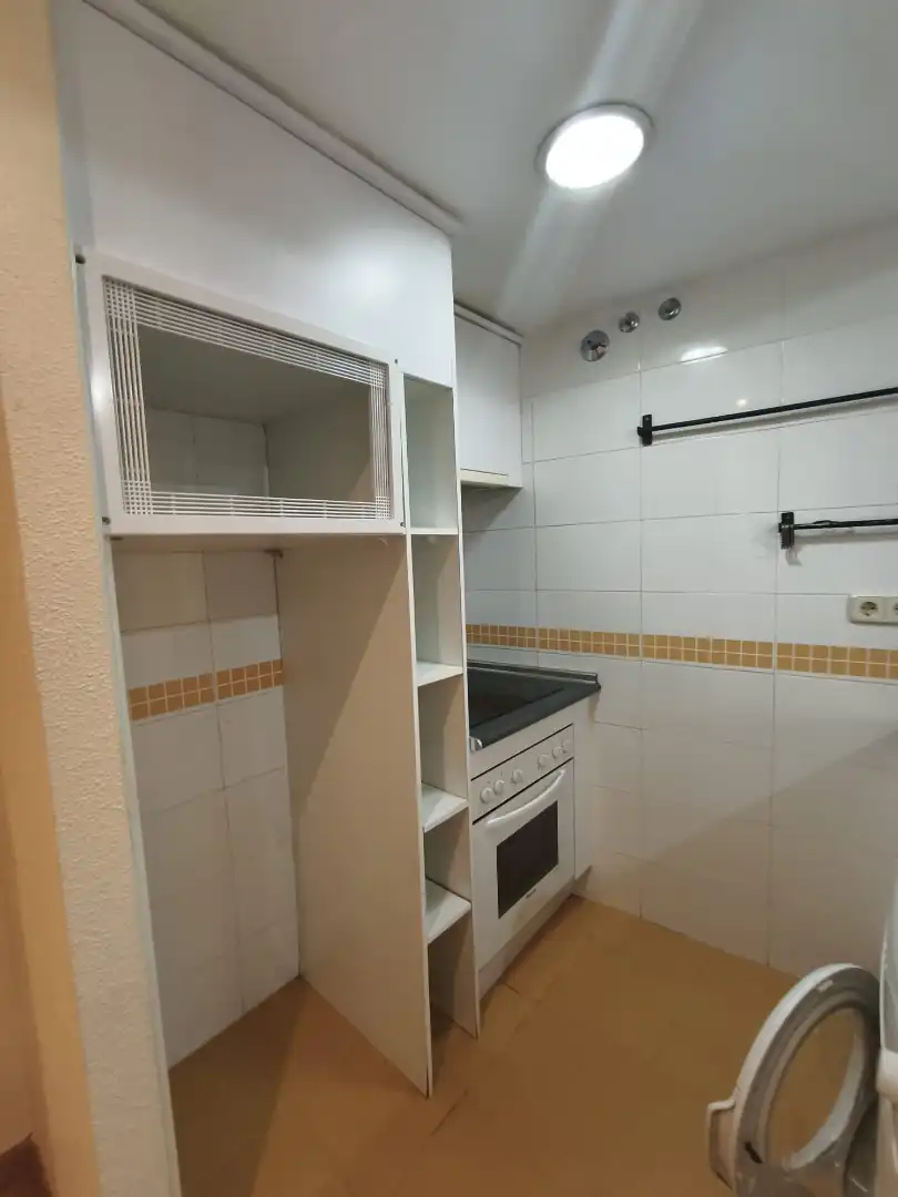 Cocina de Apartamento en venta en Alameda de la Sagra con Calefacción, Parquet y Trastero