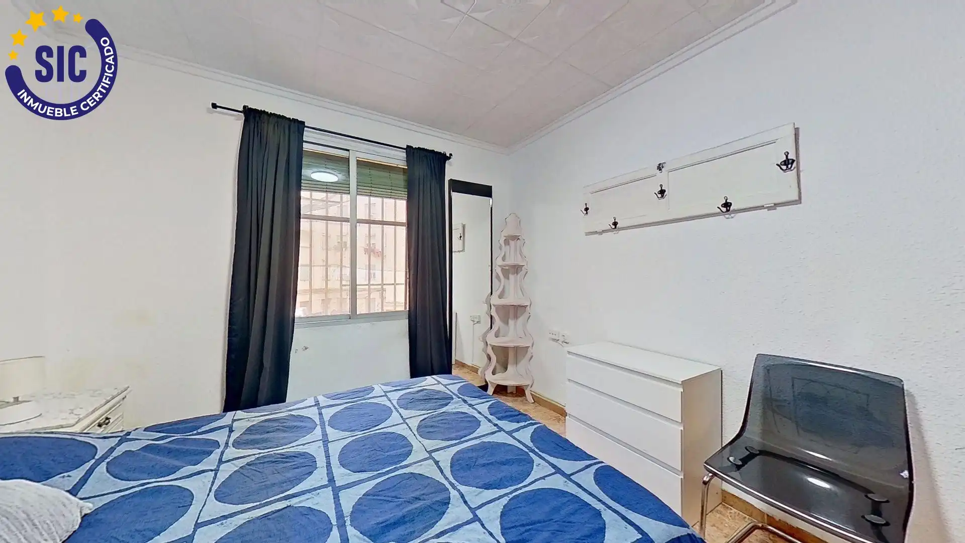 Habitación de Piso en venta en Valencia con Calefacción