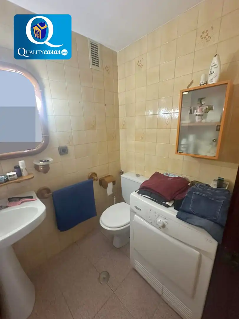 Baño de Piso en venta en Alicante / Alacant con Aire acondicionado y Calefacción