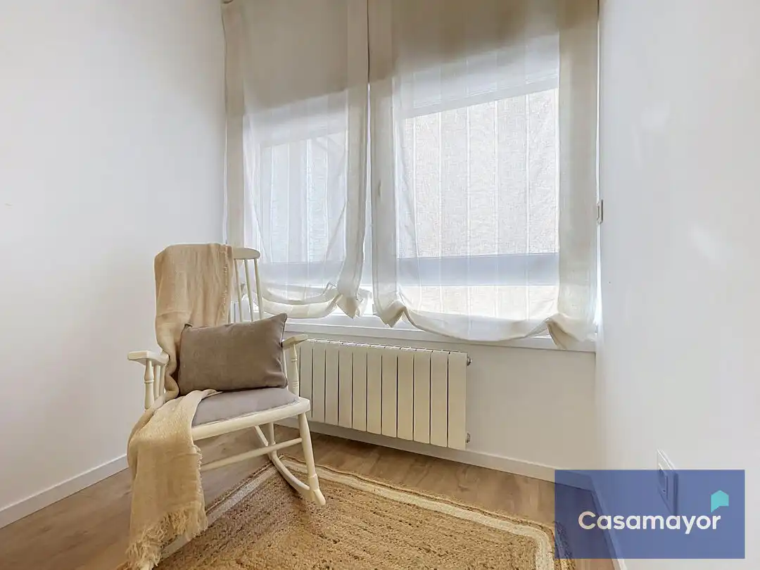 Habitación de Piso en venta en Alicante / Alacant con Aire acondicionado, Calefacción y Terraza