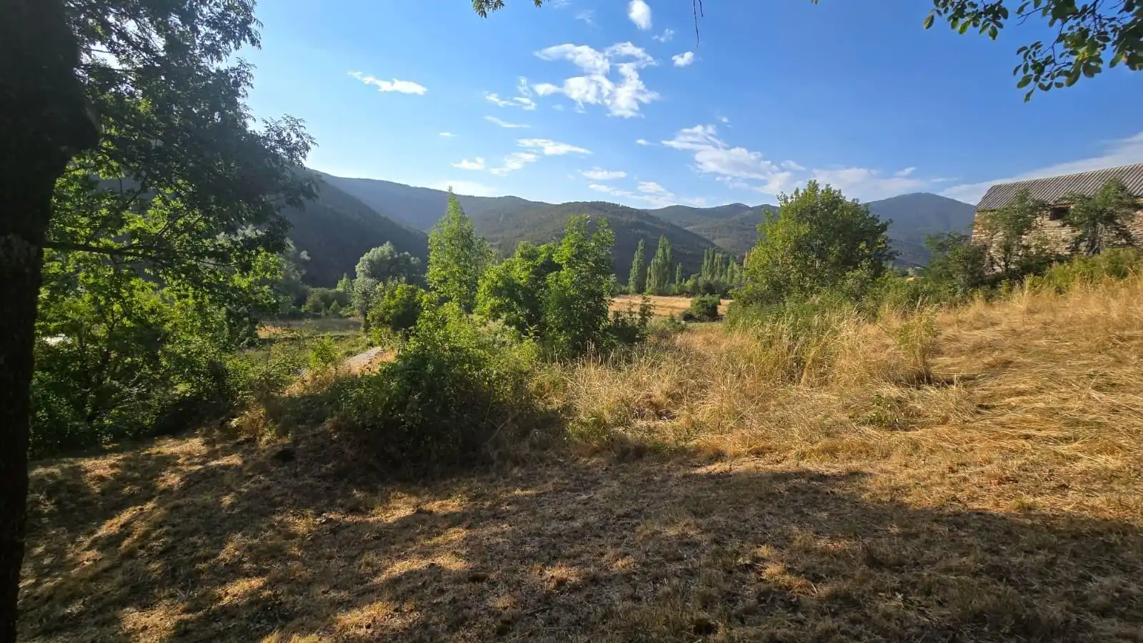 Residencial en venda en Aisa