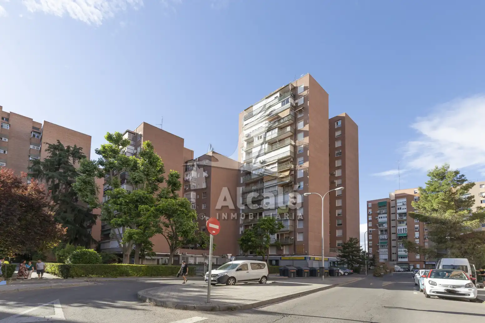 Vista exterior de Pis en venda en Madrid amb Aire condicionat, Calefacció i Terrassa