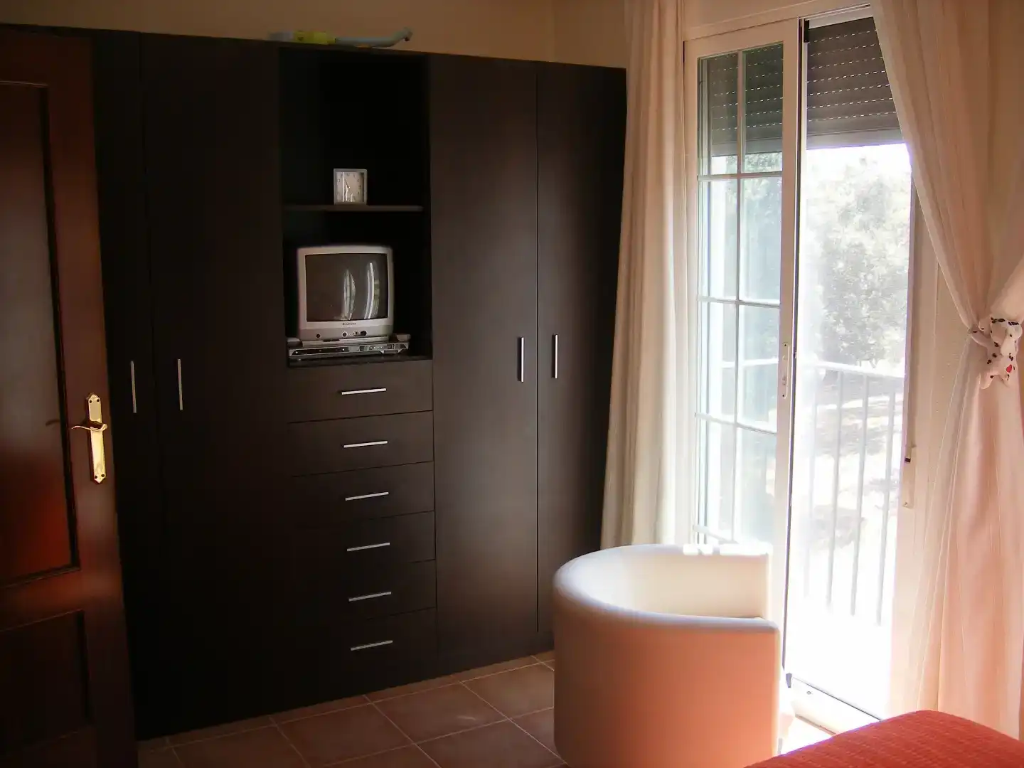 Habitación de Casa adosada en venta en Cala con Aire acondicionado y Amueblado