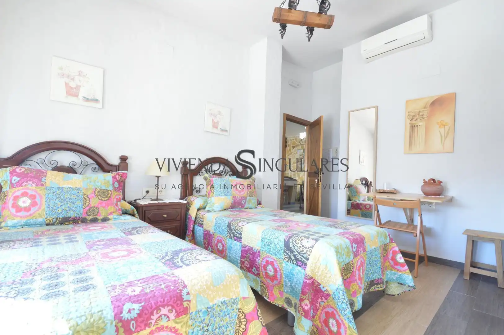 Bedroom of Houses for sale in Arroyomolinos de León  with Air Conditioner, Terrace and Furnished