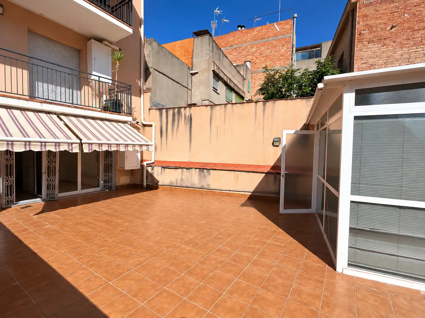 Terrace of Ground floor for sale in Centre - Estació