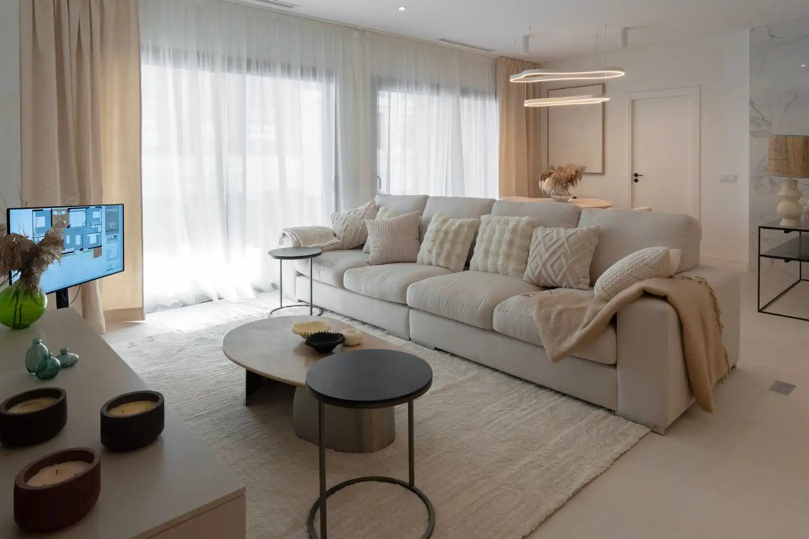 Sala d'estar de Pis en venda en Marbella amb Aire condicionat, Terrassa i Traster