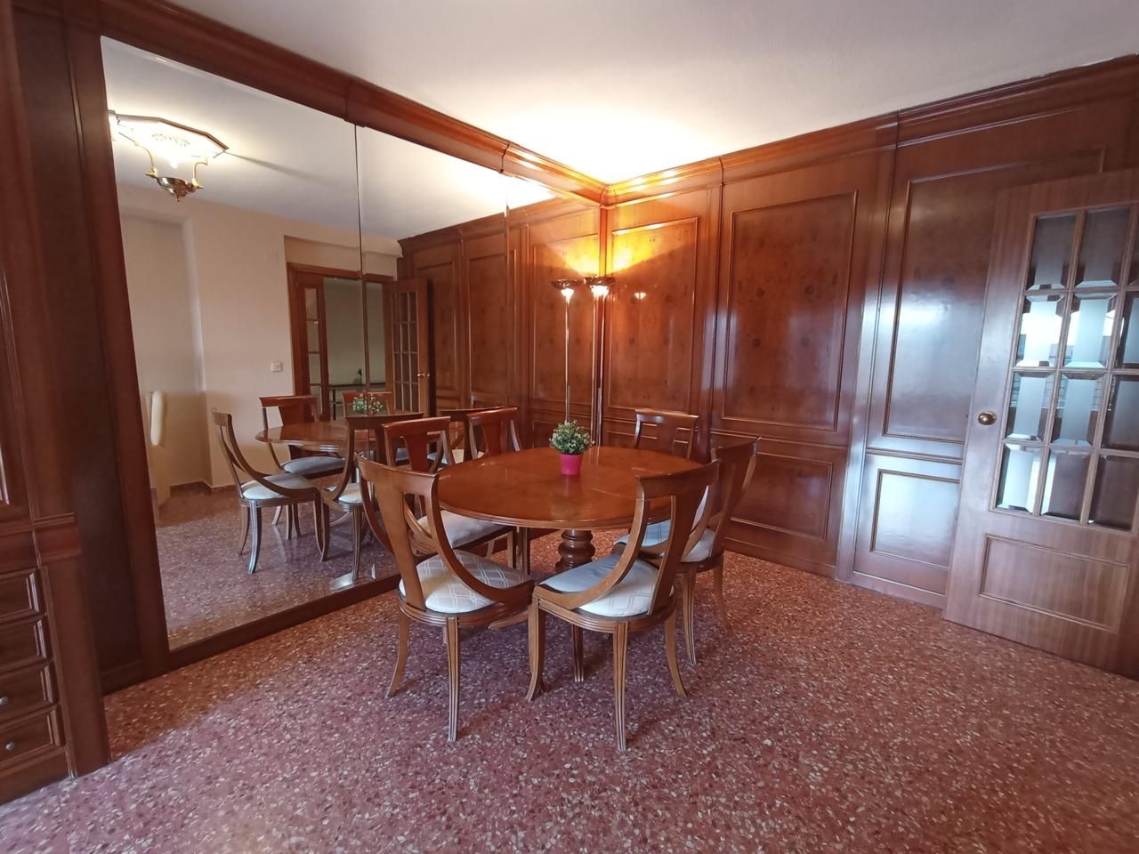 Pis de lloguer a De Blasco Ibáñez, Ciutat Jardí