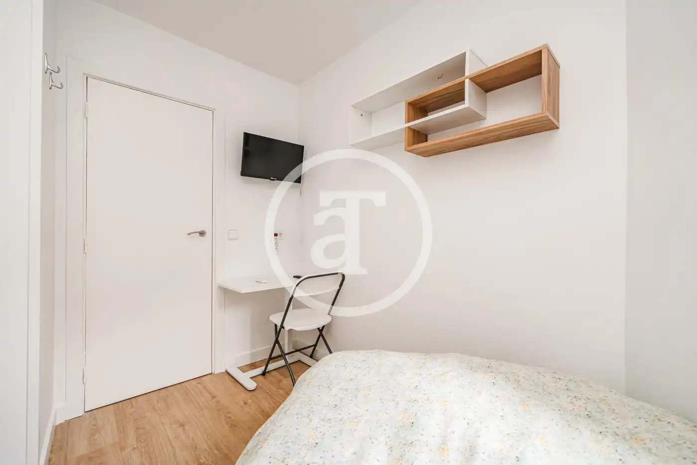 Habitación de Piso de alquiler en Madrid con Aire acondicionado, Calefacción y Amueblado