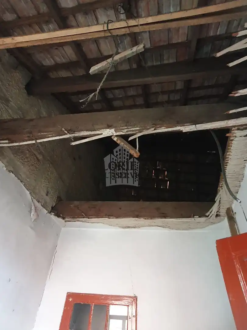 Casa adosada en venda en Vigo  amb Calefacció, Terrassa i Traster