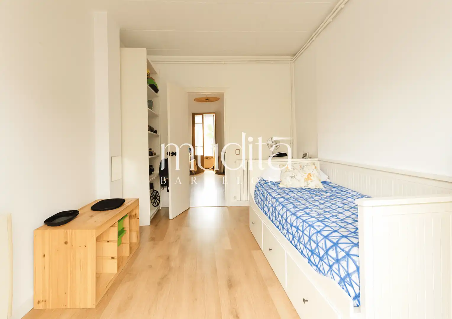 Dormitori de Apartament en venda en Sant Quirze de Besora amb Forn i Balcó