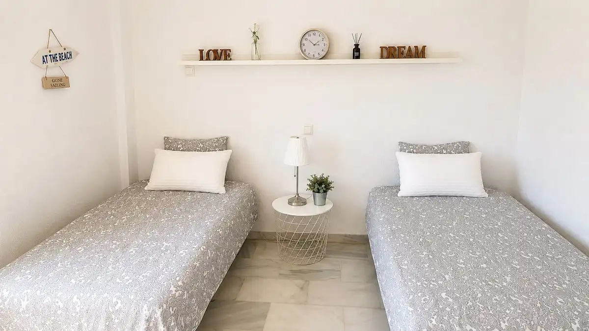 Apartamento con piscina en alquiler en La Cala Mijas, imagen 6