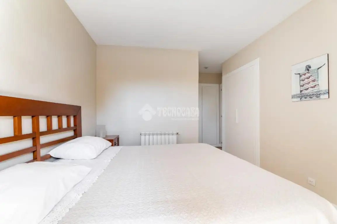 Habitación de Piso en venta en Majadahonda con Aire acondicionado, Calefacción y Terraza