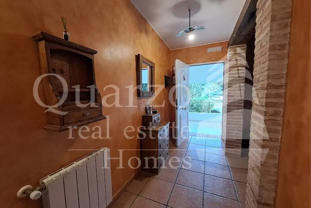 Houses for sale in Herrera de Alcántara  with Air Conditioner, Terrace and Furnished
