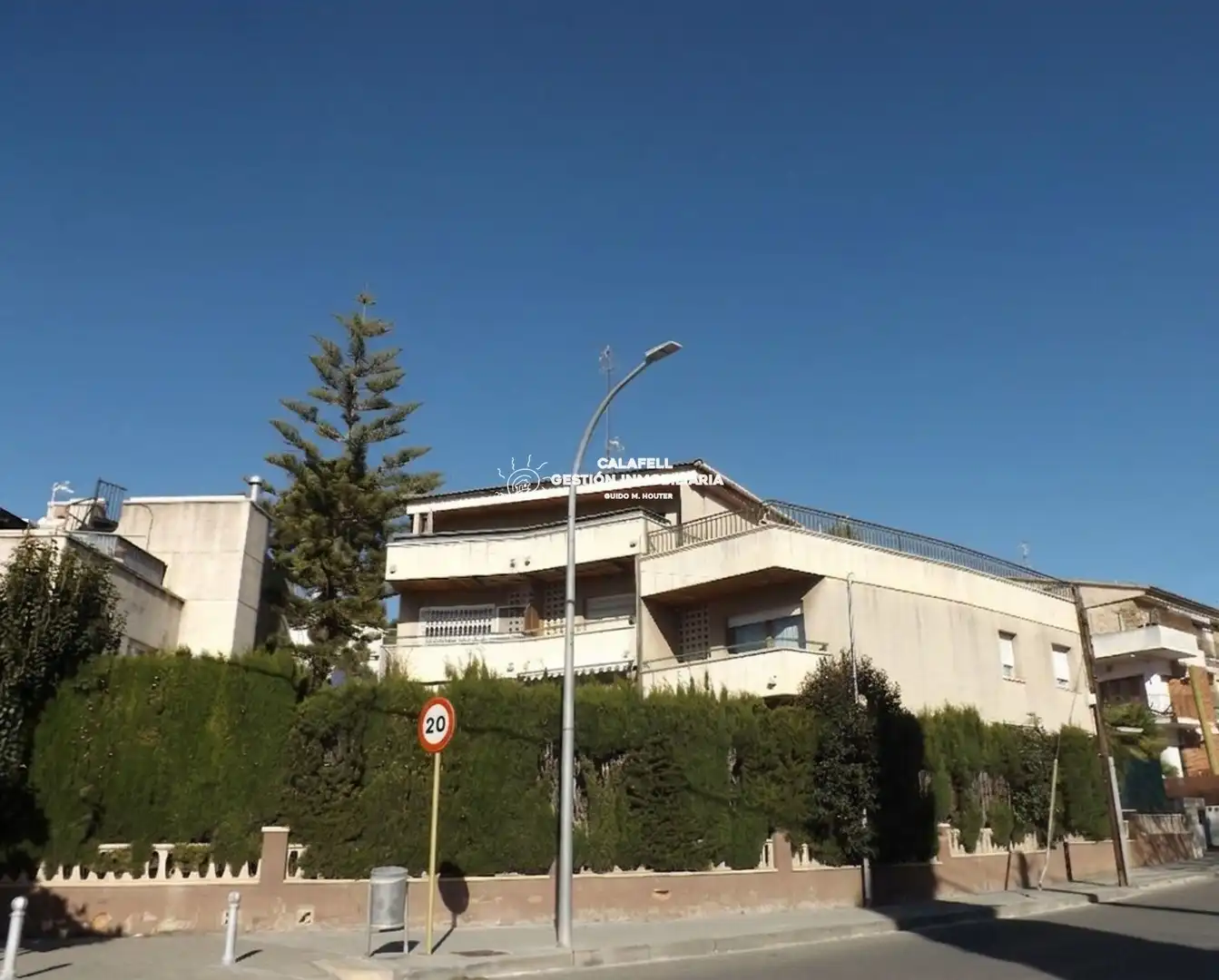 Vista exterior de Àtic en venda en Calafell amb Aire condicionat, Calefacció i Terrassa